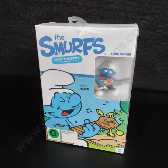 SMURFS DVD SET INCLUDING FIGURINE
