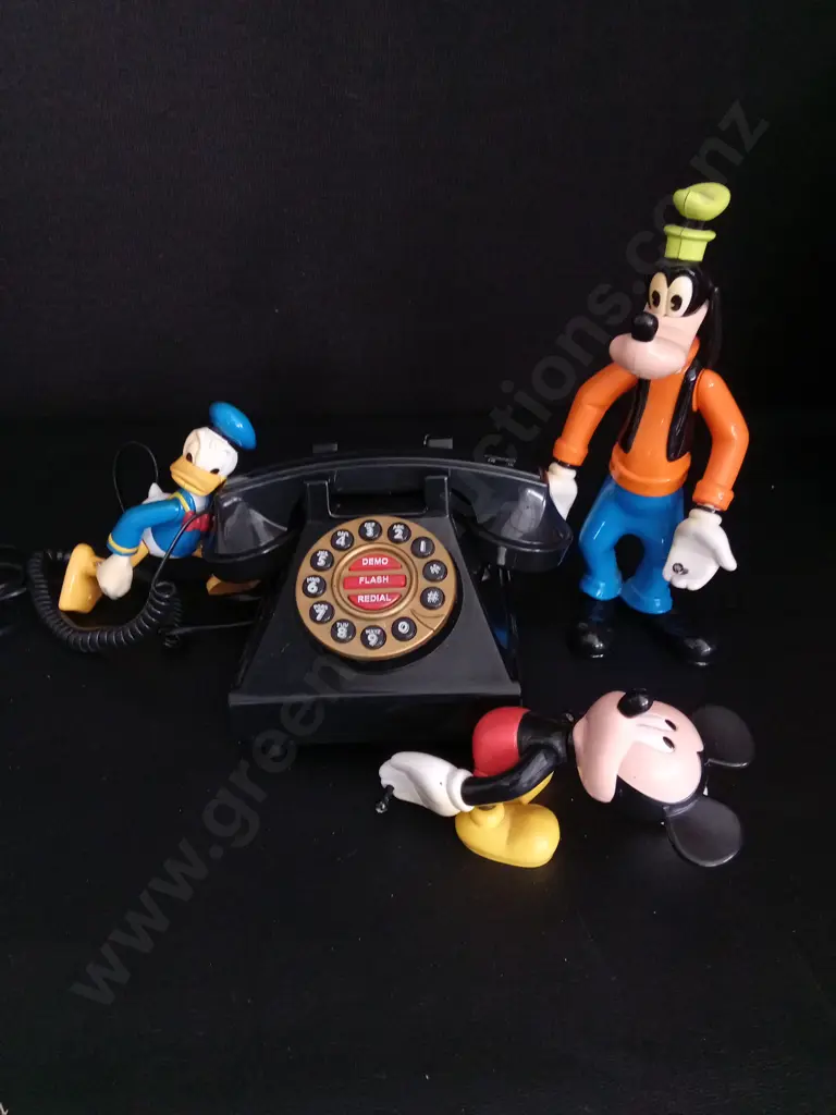 VINTAGE MICKEY MOUSE AND FRIENDS TELEPHONE WITH BOX Image 1++
