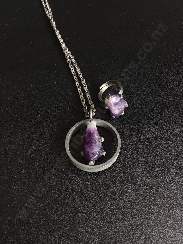 MIX OF JEWELLERY Image 1++
