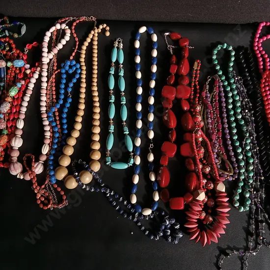 MIX OF BEADED NECKLACES