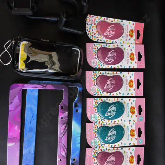 MISCELLANEOUS MIX OF ITEMS