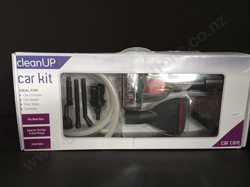 CLEAN UP CAR KIT Image 1++