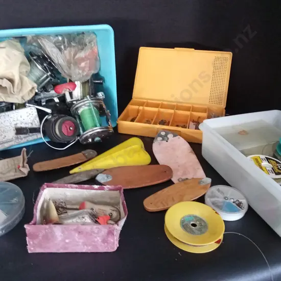 BOX OF ASSORTED FISHING GEAR