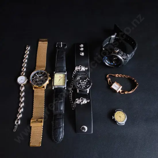 MIX OF WATCHES