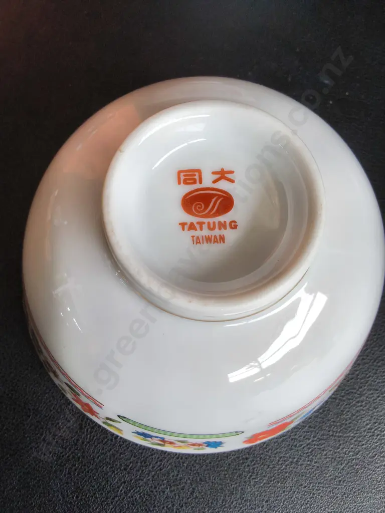 COLLECTION OF CERAMICS TALLEST H7CM Image 1++