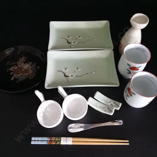 14 PIECES OF ASIAN KITCHENWARE