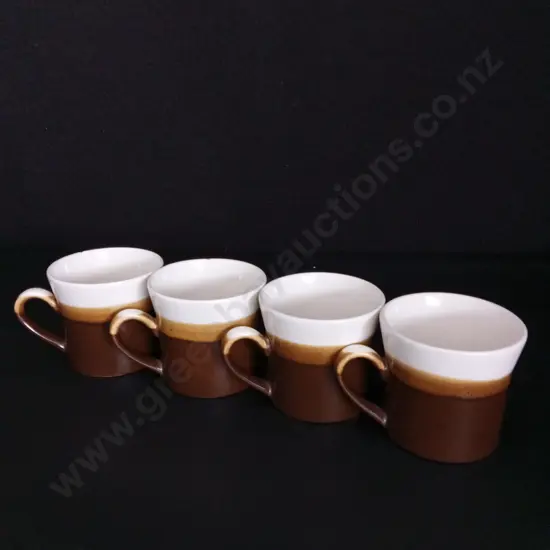 VINTAGE TEMUKA POTTERY COFFEE MUGS, SET OF 4