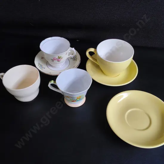 MIX OF VINTAGE CUPS AND SAUCERS, 7 PIECES