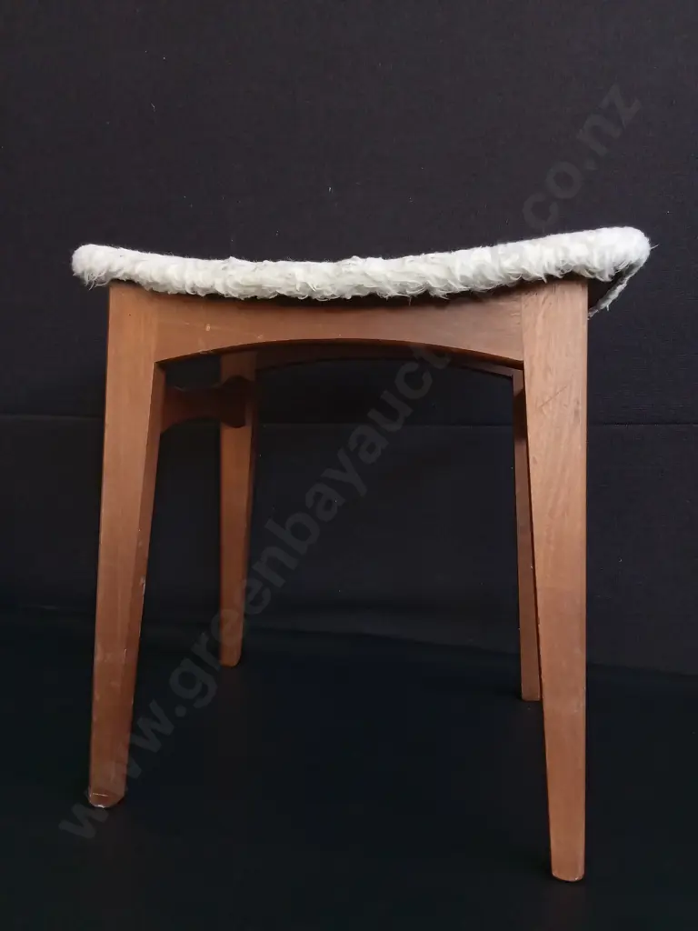 VINTAGE MID CENTURY MODERN FOOTSTOOL, H 45 CM Image 1++