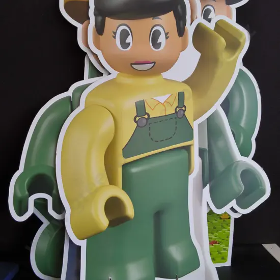 4 LEGO STYLE CARDBOARD CUTOUTS, TALLEST H 1.1 M