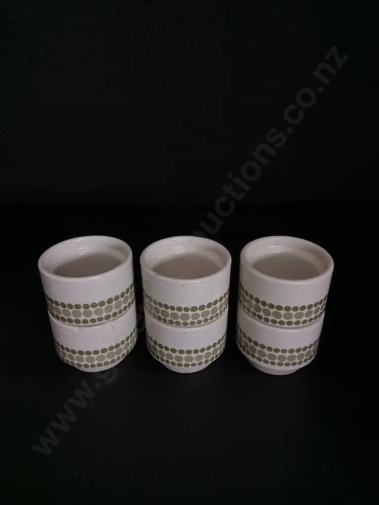 SET OF 6 VINTAGE CROWN LYNN STACKING CUPS Image 1++