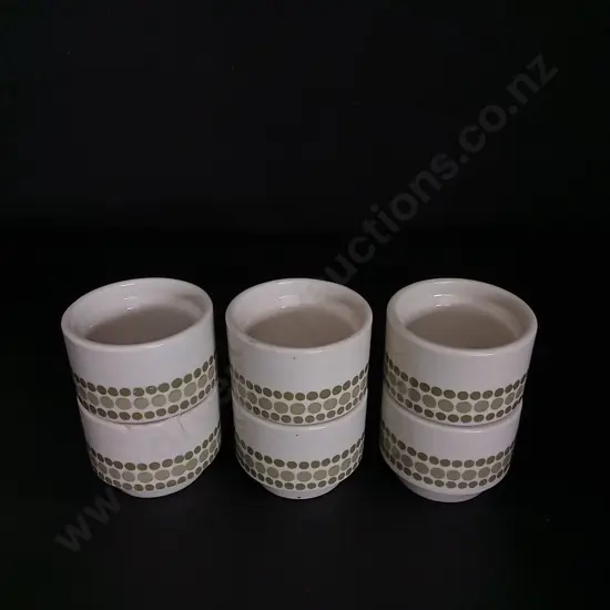 SET OF 6 VINTAGE CROWN LYNN STACKING CUPS