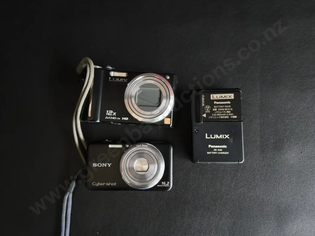 LUMIX AND SONY CYBERSHOT DIGITAL CAMERAS, UNTESTED Image 1++