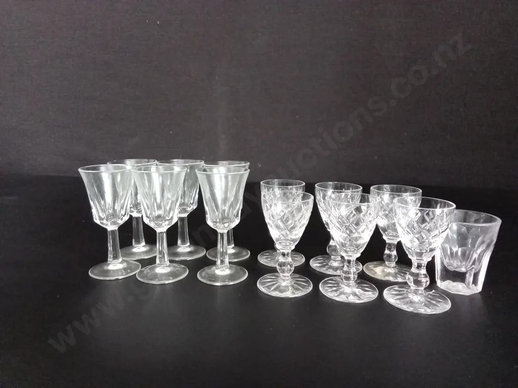 13 GLASSES TALLEST H9CM Image 1++