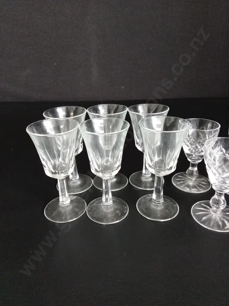 13 GLASSES TALLEST H9CM Image 1++