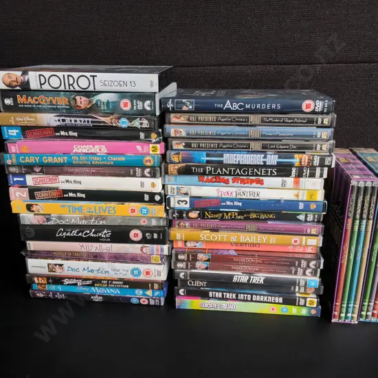 MIX OF DVDS, INCLUDING BOX SETS