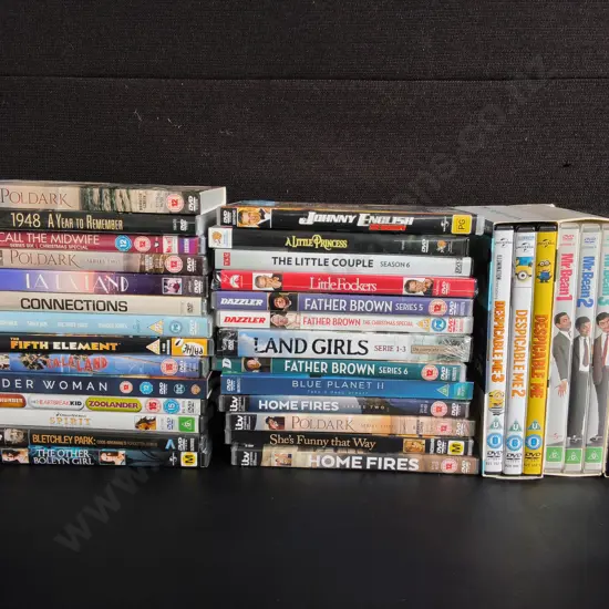 MIX OF DVDS, INCLUDING BOX SETS