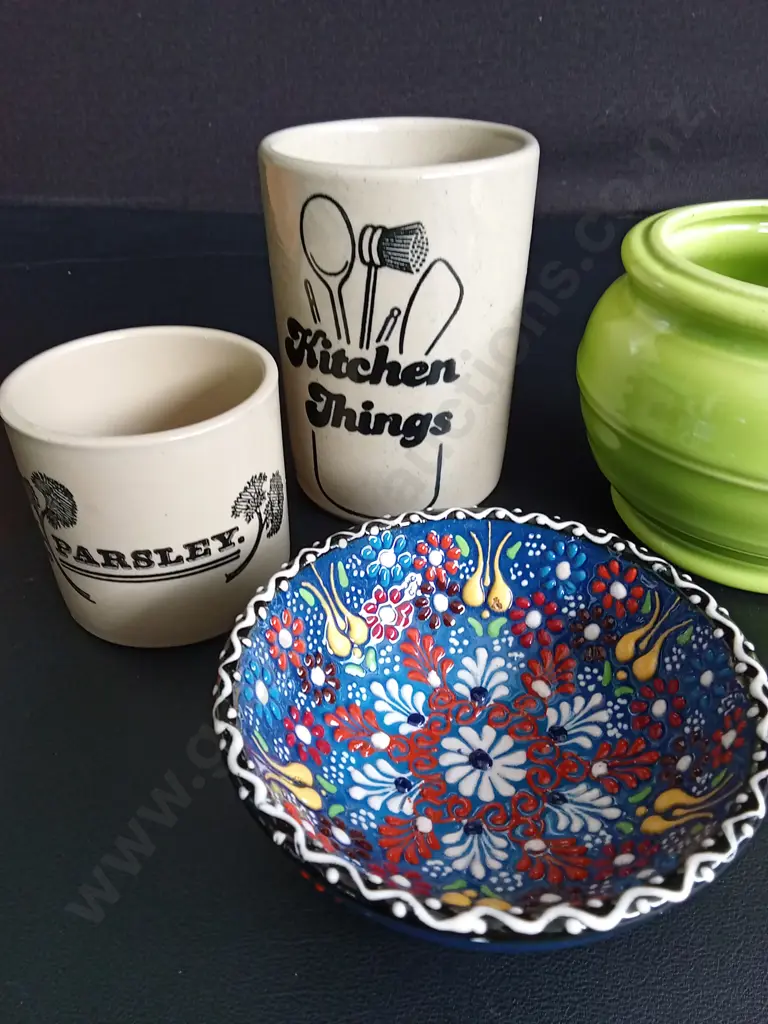 6 PIECES HOME DECOR TALLEST H15CM Image 1++