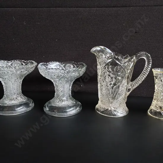 VINTAGE CLEAR PRESSED GLASS ITEMS, PEDESTAL STANDS, VASE, AND PITCHER, TALLEST H 18 CM