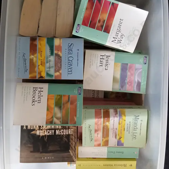 COLLECTION OF HARLEQUIN MILLS & BOON 4 IN 1 NOVELS AND MORE