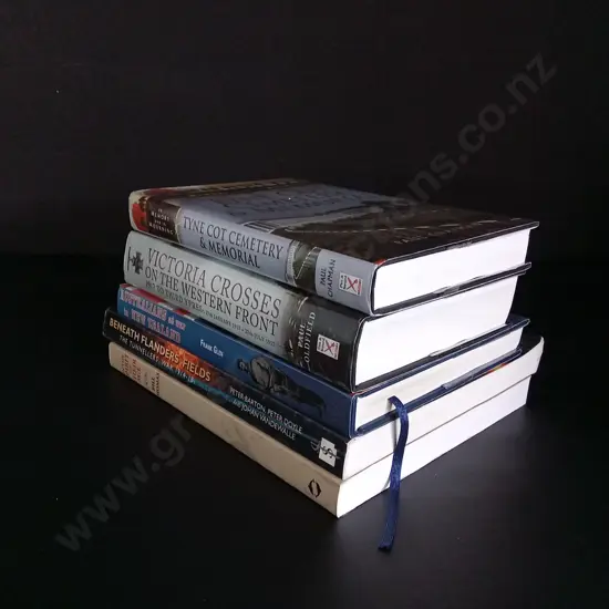 5 BOOKS ABOUT WAR