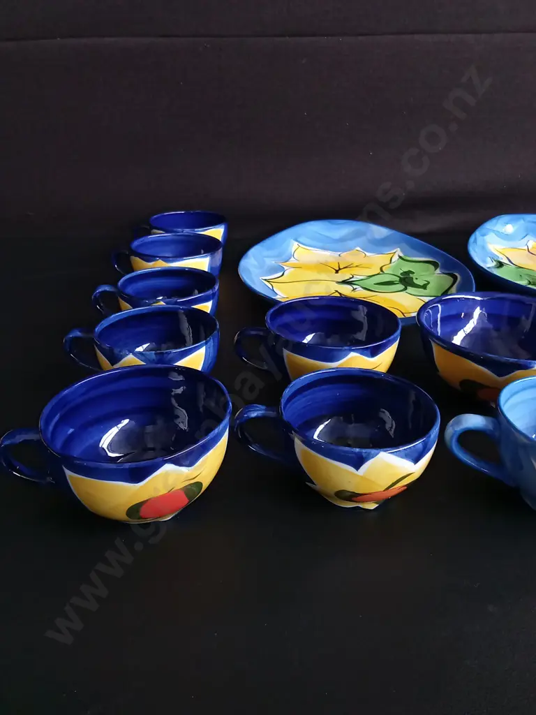 13 PIECES PETRA CERAMICS Image 1++