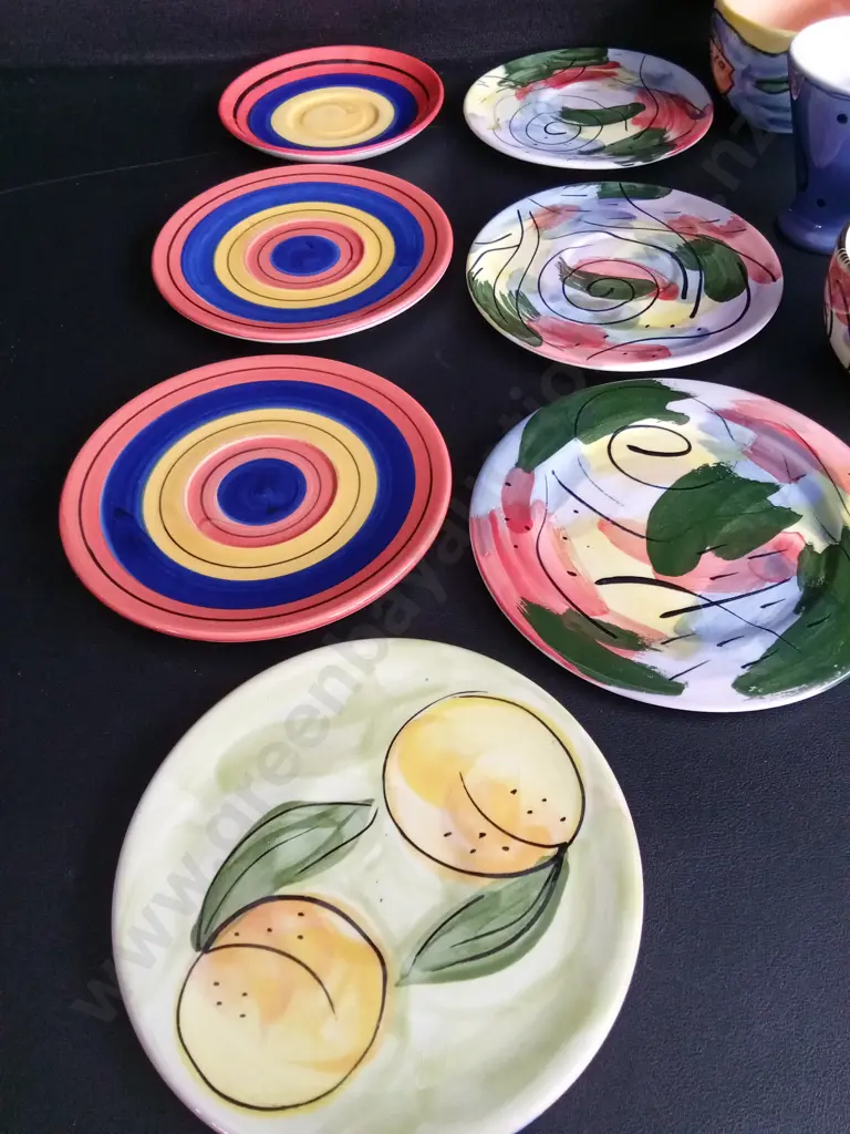 14 PIECES ASSORTED CERAMICS Image 1++