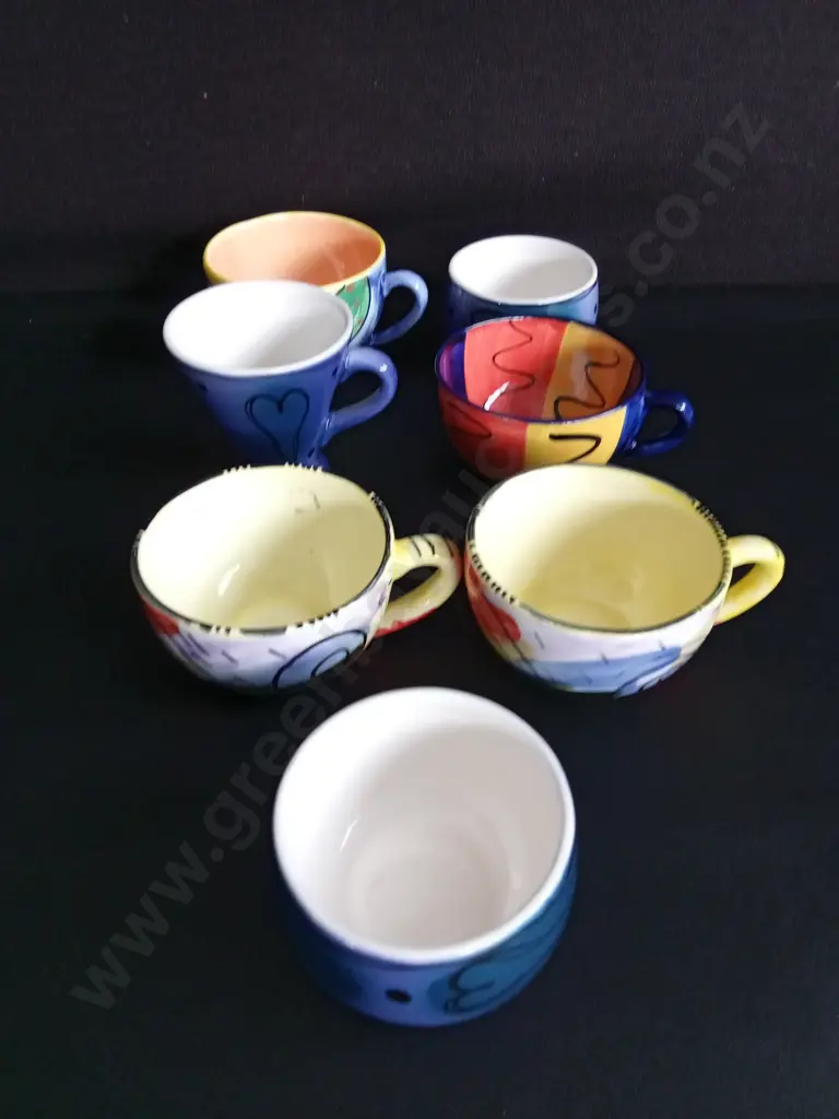 14 PIECES ASSORTED CERAMICS Image 1++