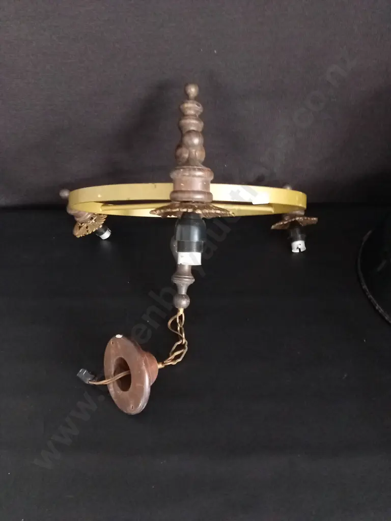 TWO LIGHT FIXTURES AND SPRING BALANCED LAMP Image 1++