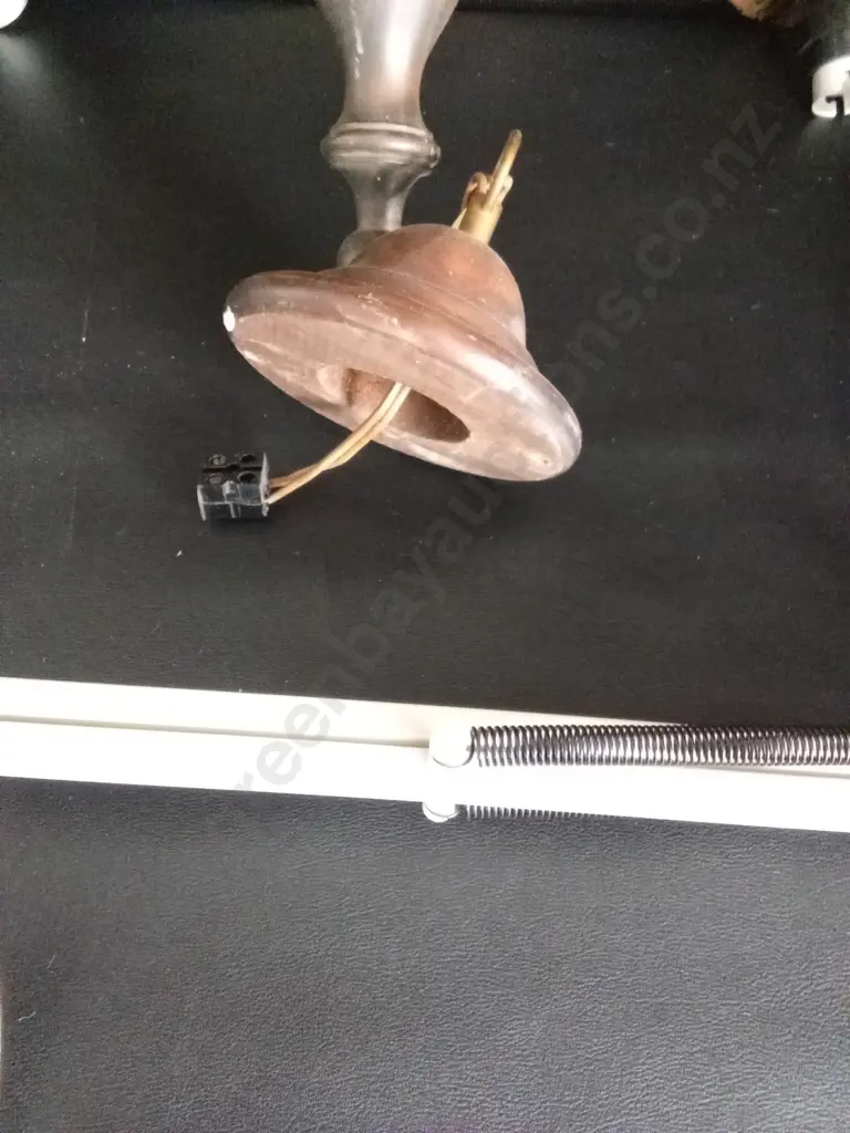 TWO LIGHT FIXTURES AND SPRING BALANCED LAMP Image 1++