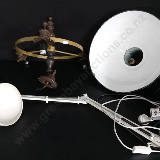 TWO LIGHT FIXTURES AND SPRING BALANCED LAMP