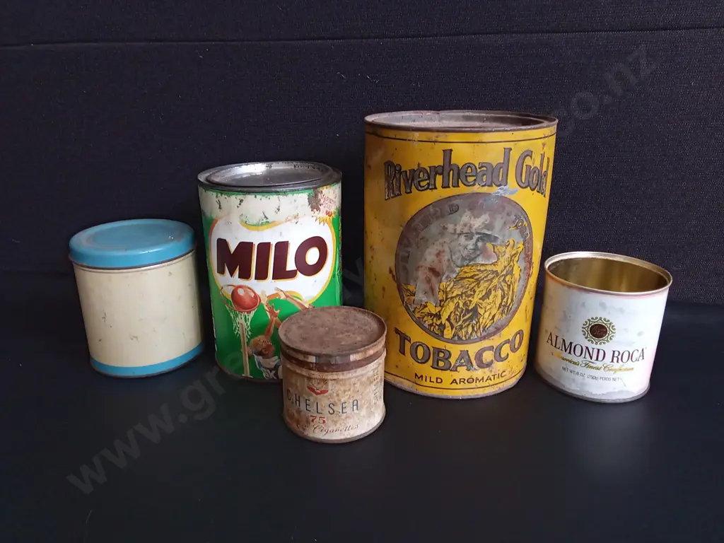 5 PIECES VINTAGE TINS, TALLEST H 23 CM Image 1++