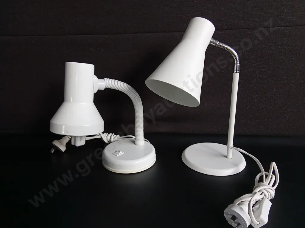 PAIR OF DESK LAMPS, TALLEST H APPROX 33 CM, WORKING Image 1++