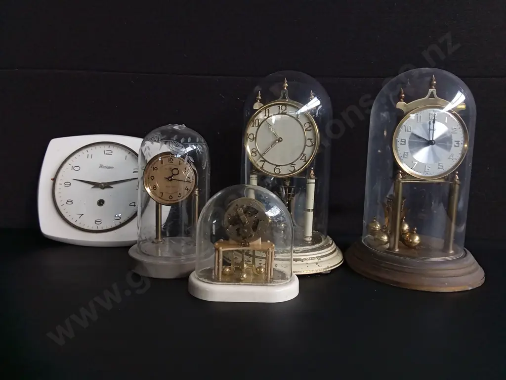 COLLECTION OF VINTAGE MANTEL AND ANNIVERSARY CLOCKS, 5 PIECES, TALLEST H 30 CM Image 1++