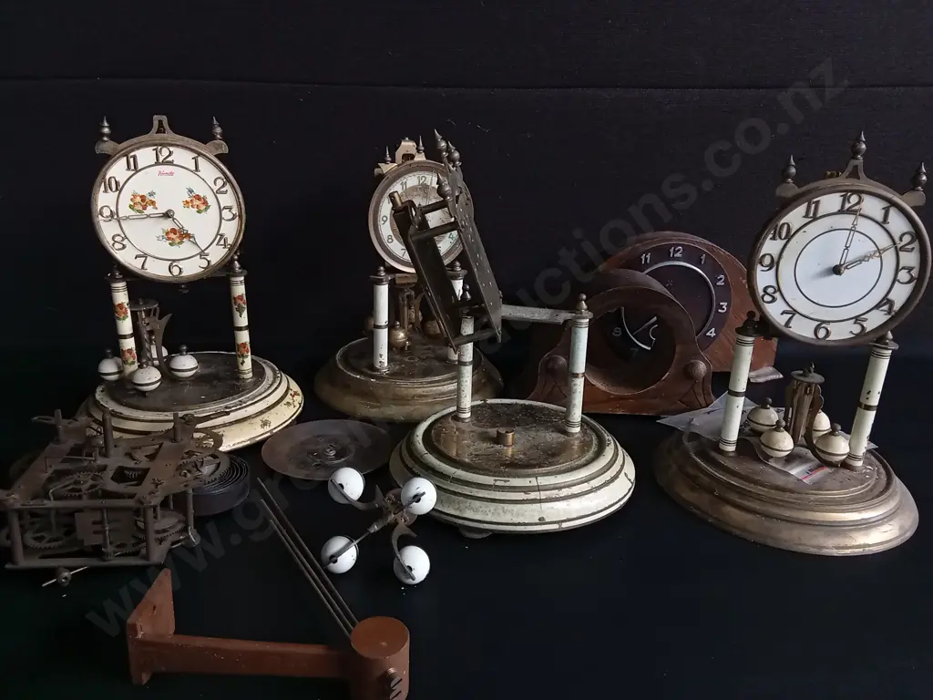 MIX OF VINTAGE GERMAN CLOCK PARTS Image 1++