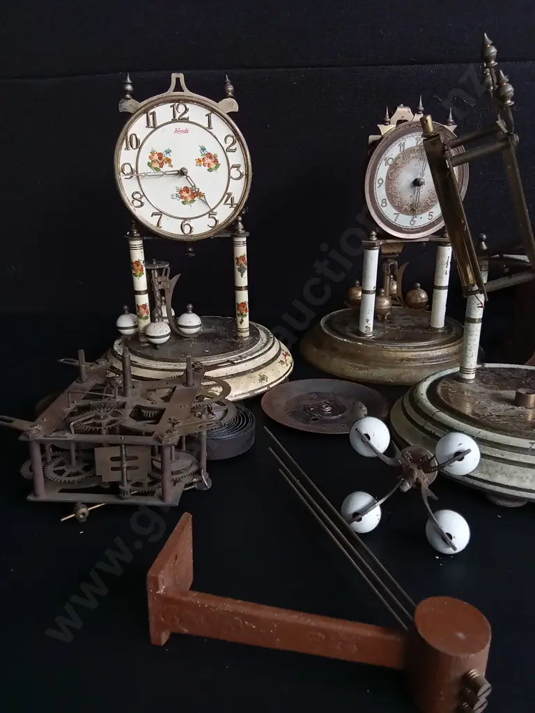 MIX OF VINTAGE GERMAN CLOCK PARTS Image 1++
