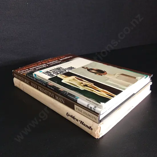 4 ART BOOKS