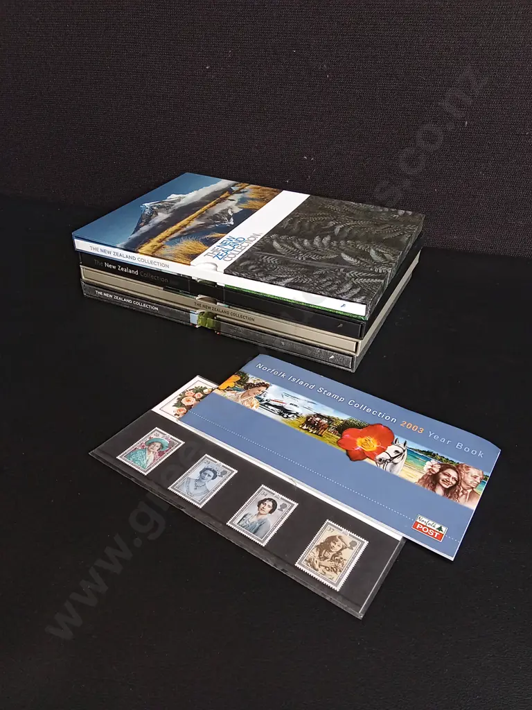 NZ POST STAMP YEAR BOOKS, NORFOLK ISLAND STAMPS, AND QUEEN MOTHER STAMPS, 6 PIECES Image 1++