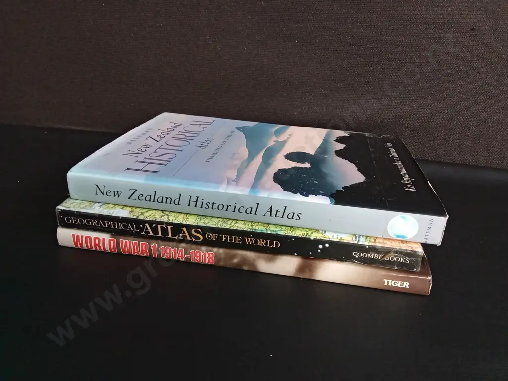 3 BOOKS ON HISTORY AND GEOGRAPHY Image 1++
