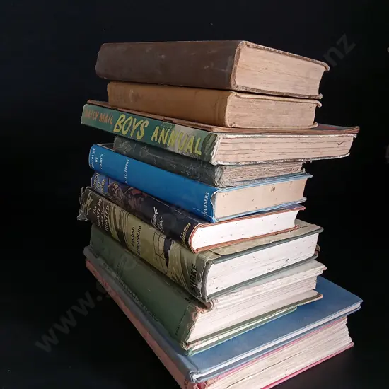 COLLECTION OF VINTAGE BOOKS