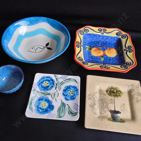 MIX OF CERAMIC PLATES AND BOWLS, WIDEST DIA 27 CM