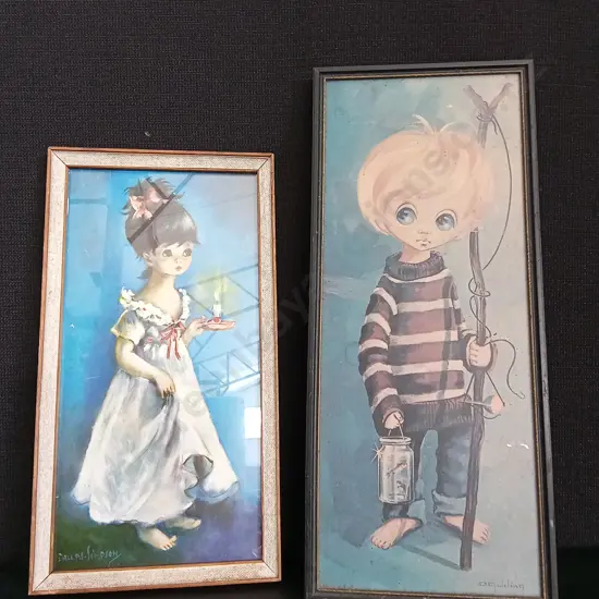 2 VINTAGE ARTWORKS LARGEST H39CM