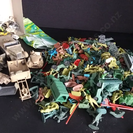 BOX OF ARMY TOYS
