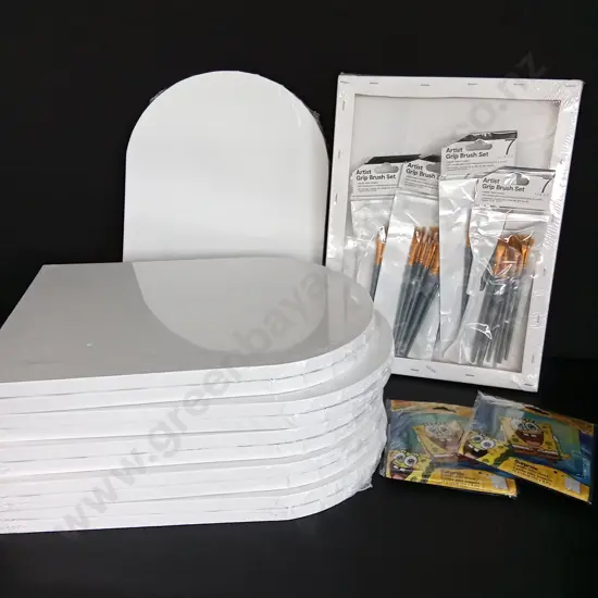 CANVASES PAINTBRUSHES AND SPONGEBOB GEM ART