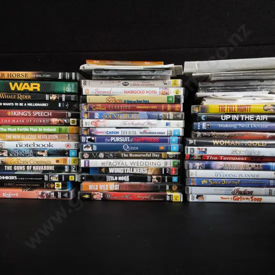 MIX OF DVDS