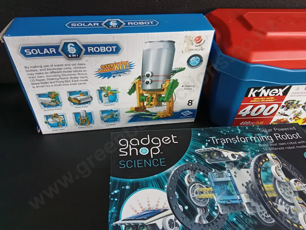 K'NEX BOX, AND PAIR OF SCIENCE BUILDING KITS Image 1++