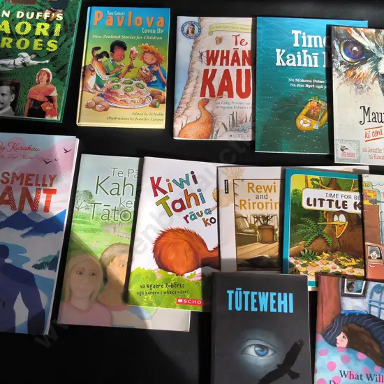 13 BOOKS, INCLUDING TE REO CHILDREN'S BOOKS