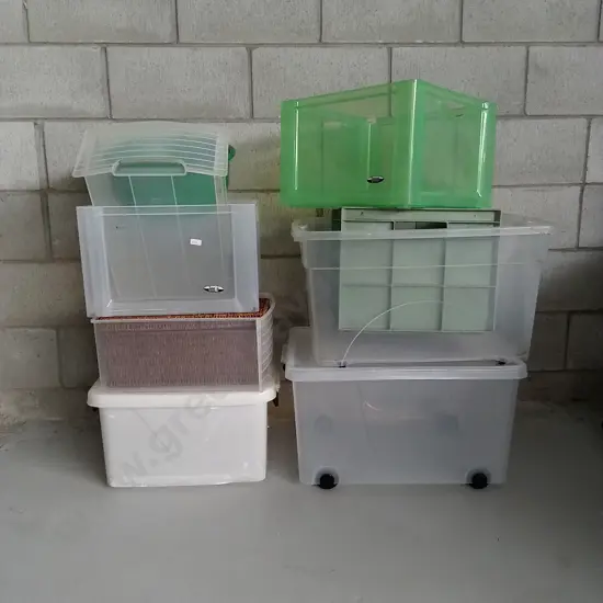 VARIOUS STORAGE BOXES AND CONTAINERS, LARGEST BOX 60CM WIDE