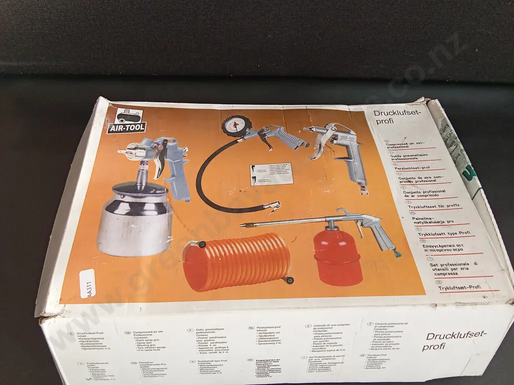 AIR TOOL COMPRESSOR ACCESSORY KIT Image 1++