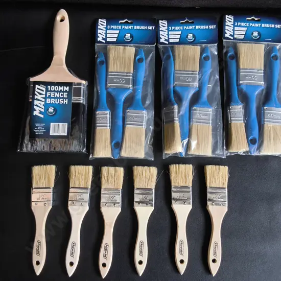 BRAND NEW PAINTBRUSHES, INCLUDING 3 SETS